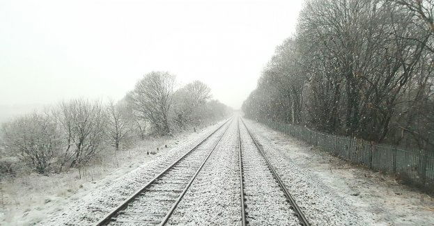 Opóźnienia wynikają z prac torowych