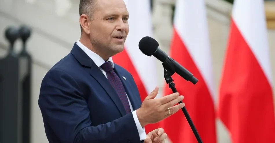 zdjęcie: Kancelaria Prezydenta RP: Karol Nawrocki ułaskawił trzy osoby / Warszawa, 03.07.2026. Prezydent RP Karol Nawrocki przemawia podczas uroczystości wręczenia nominacji profesorskich w Pałacu Prezydenckim w Warszawie, 3 bm. (ad) PAP/Paweł Supernak