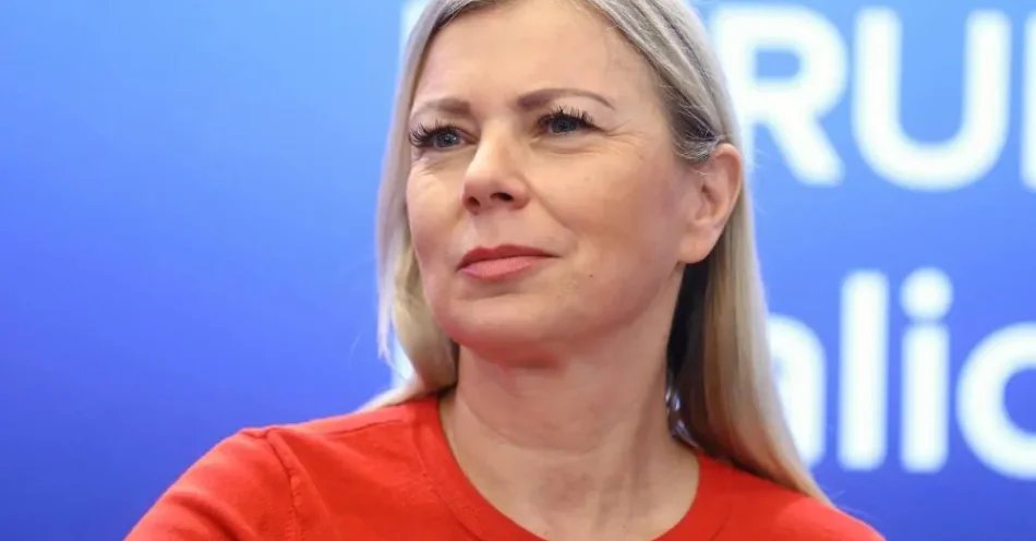 zdjęcie: Była komisarz UE: Myśląc o Ukrainie w UE przypomnijmy sobie swoją własną drogę do Unii / Warszawa, 12.07.2019. Unijna komisarz Elżbieta Bieńkowska podczas panelu dyskusyjnego na Forum Programowym Koalicji Obywatelskiej, 12 bm. w Warszawie. (rg/dw) PAP/Rafał Guz