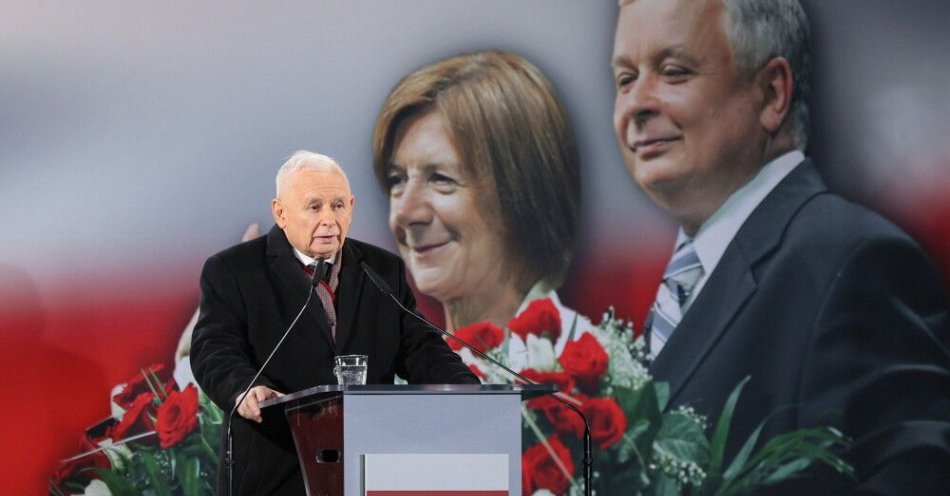 zdjęcie: Kaczyński: w centrum kłamstwa w życiu publicznym jest kłamstwo smoleńskie / Warszawa, 10.04.2026. Obchody 16. rocznicy katastrofy smoleńskiej. Prezes PiS Jarosław Kaczyński podczas wystąpienia przed Pałacem Prezydenckim w Warszawie, 10 bm. 10 kwietnia br. przypada 16. rocznica katastrofy samolotu pod Smoleńskiem, w której zginęło 96 osób, w tym prezydent Lech Kaczyński i jego małżonka Maria. (ad) PAP/Paweł Supernak