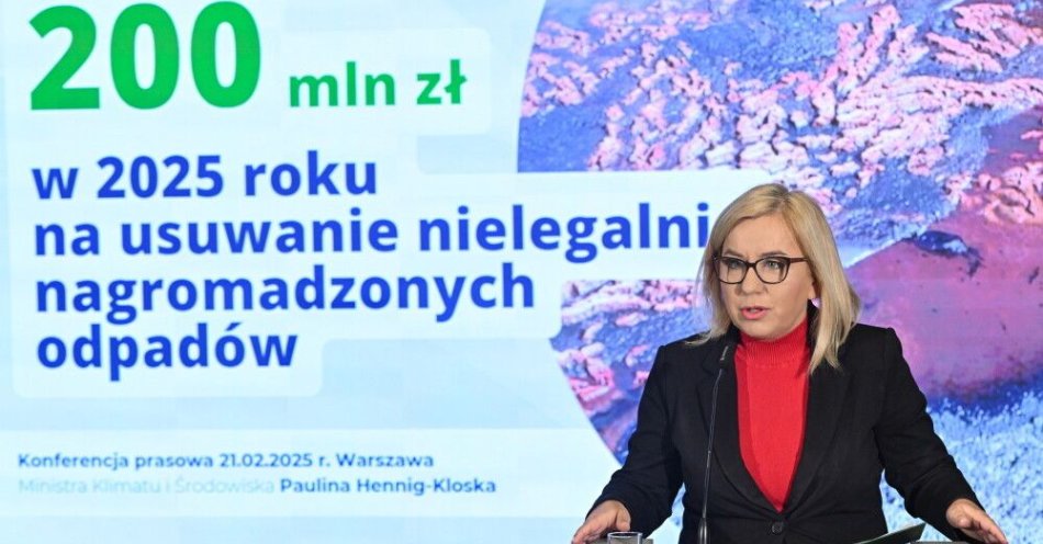 zdjęcie: 200 mln zł w 2025 r. na usuwanie nielegalnych wysypisk / fot. PAP