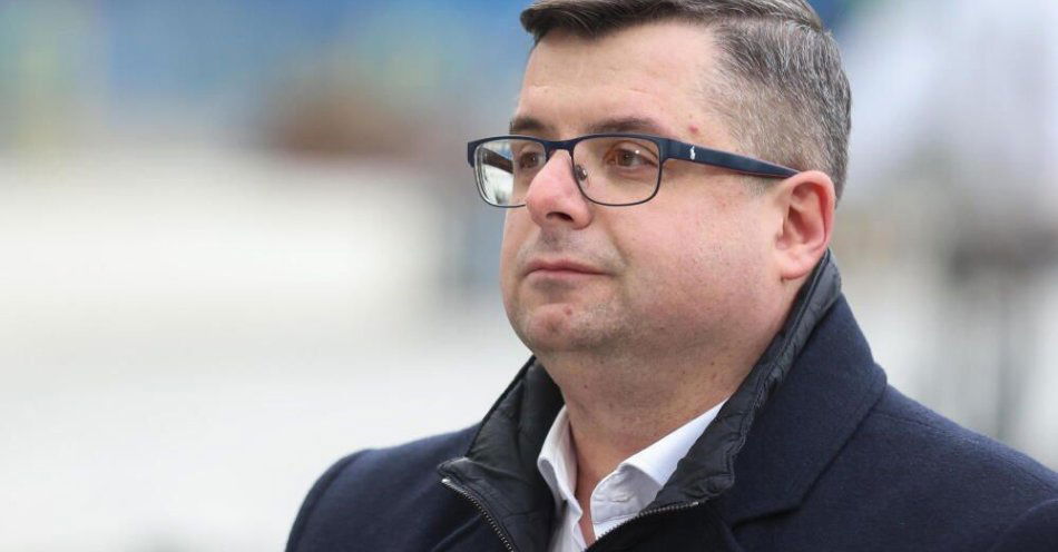 zdjęcie: Nie polegać tylko na publicznych pieniądzach / fot. PAP