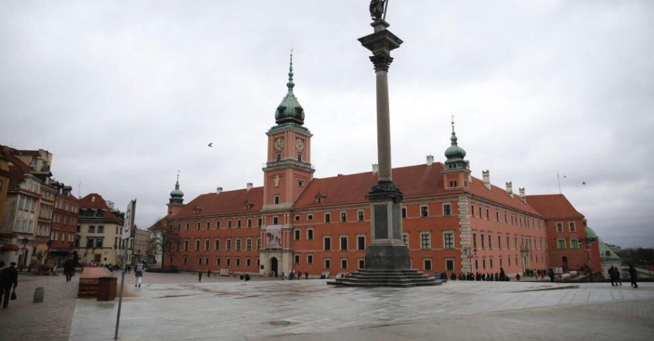 zdjęcie: Kolumna Zygmunta jest symbolem Warszawy, dzieli jej losy już 380 lat / fot. PAP