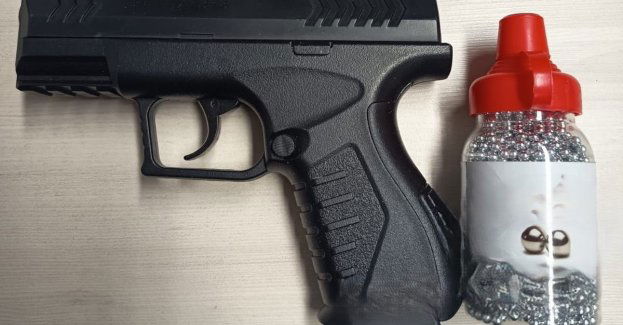 Pijany mężczyzna groził bronią i strzelał do domów w Krasnopolu