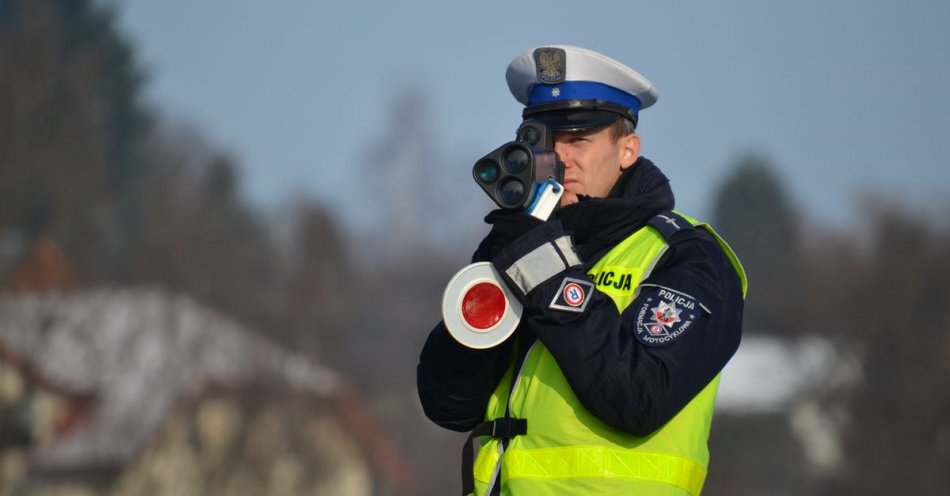 zdjęcie: Bezpieczna podróż samochodem w okresie Świąt Bożego Narodzenia / fot. KMP w Chrzanowie