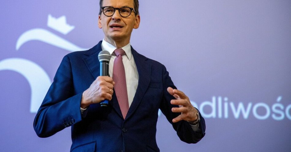 zdjęcie: Morawiecki: jeżeli jako PiS wygramy wybory wprowadzimy nową wersję Polskiego Ładu / Toruń, 18.04.2026. Wiceprezes PiS, prezes Stowarzyszenia Rozwój Plus Mateusz Morawiecki podczas otwartego spotkania z mieszkańcami, 18 bm. w gmachu Muzeum Etnograficznego w Toruniu. Spotkanie odbywa się w ramach cyklu konsultacji wojewódzkich ,,Polska Jednej Prędkości''. (sko) PAP/Agnieszka Bielecka