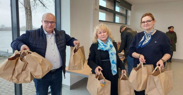 Wielkanocne śniadanie dla seniora