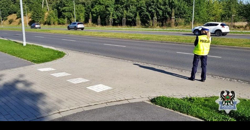 zdjęcie: 56 wykroczeń związanych z nadmierną prędkością podczas piątkowych działań policjantów ruchu drogowego. Tego dnia bez zatrzymanych praw jazdy / fot. KMP w Wałbrzychu