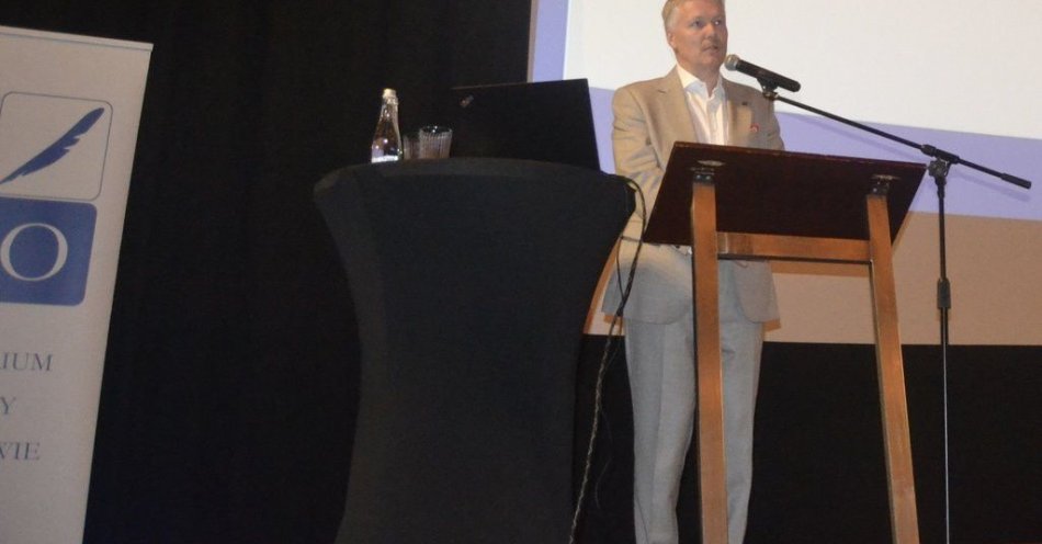 zdjęcie: Kibicuj z Klasą rusza pilotaż w szkołach podstawowych / fot. KMP w Oświęcimiu