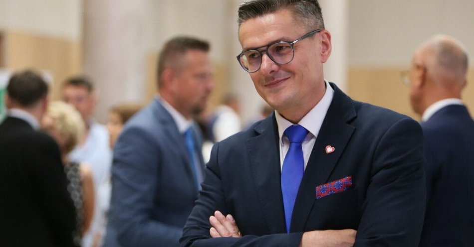 zdjęcie: Sebastian Ciemnoczołowski marszałkiem woj. lubuskiego / fot. PAP