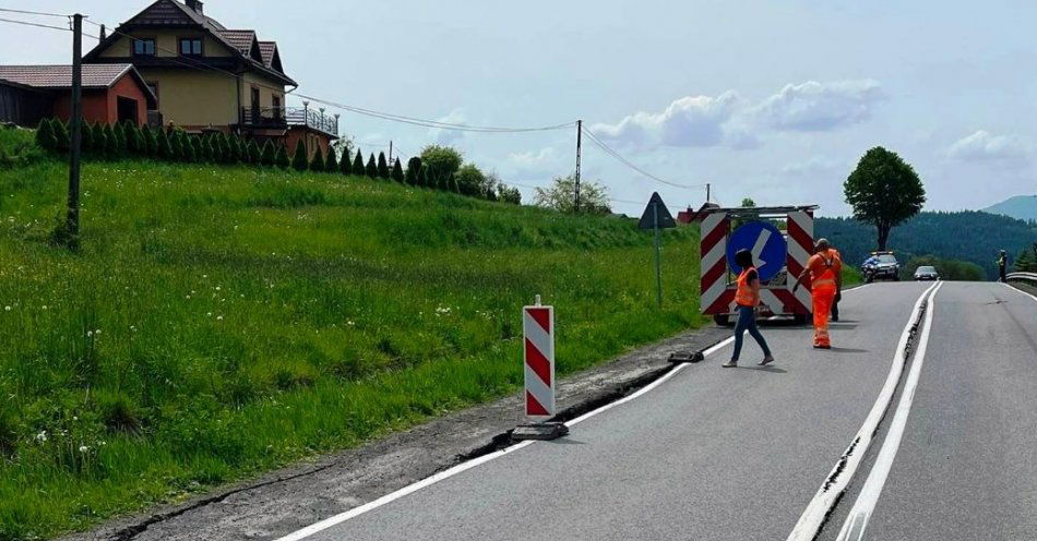 zdjęcie: Utrudnienia da drodze krajowej nr 28: Mszana Dolna - Limanowa / fot. KMP w Limanowej
