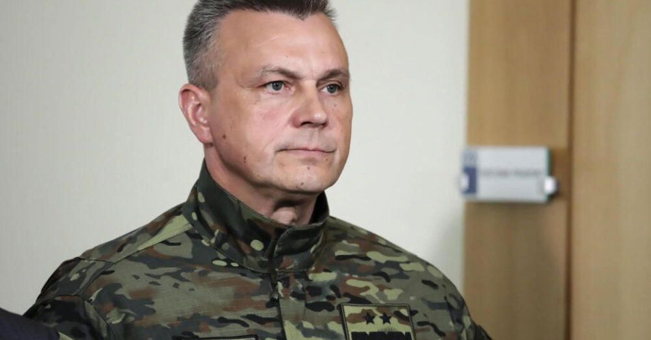 zdjęcie: Do końca roku przyjmiemy ponad 1,4 tys. nowych funkcjonariuszy / fot. PAP