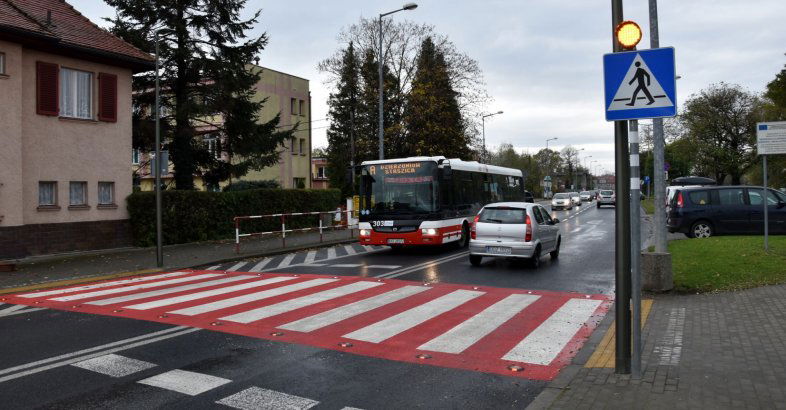 zdjęcie: Roczna opłata za umieszczenie urządzeń w pasie drogowym / Fot: UM Dzierżoniów