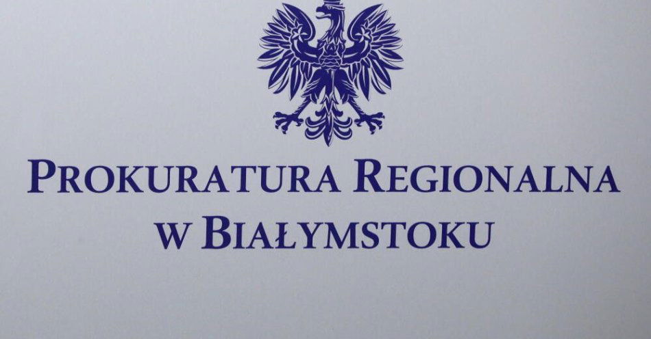 zdjęcie: Białystok: akt oskarżenia w sprawie zarzutów obietnicy blisko 5 mln dolarów łapówki / Białystok, 31.03.2026. Tabliczka informacyjna Prokuratura Regionalna w Białymstoku w jej sali konferencyjnej, 31 bm.  (dw) PAP/Artur Reszko