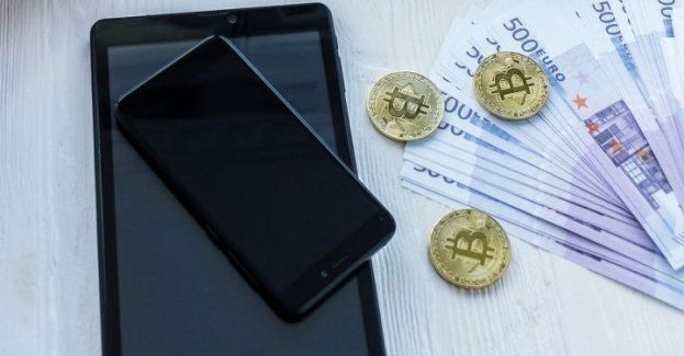 Kobieta straciła fortunę po inwestycji w bitcoiny