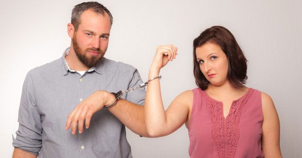 Sprawa śmierci 9-miesięcznej dziewczynki w sądzie; matka dziecka i jej partner chcą poddać się karze