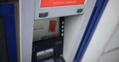 Prokuratura w Bydgoszczy wszczęła śledztwo dot. kradzieży pieniędzy z rachunków w banku Santander