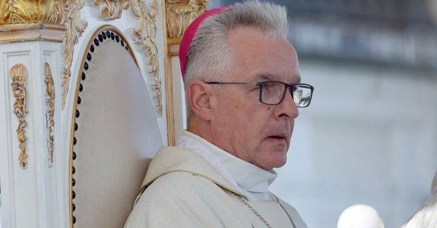 Bp polowy Wojska Polskiego: nie brakuje księży chętnych do służby w wojsku