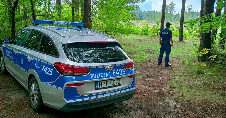 zdjęcie: Właściwe przygotowanie do leśnych wycieczek / fot. KMP w Piotrkowie Trybunalskim