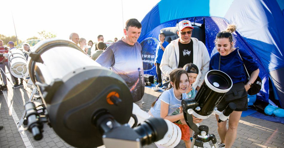 zdjęcie: Astropiknik dla uczniów i rodzinny Astrofestiwal na Święto Województwa / fot. nadesłane