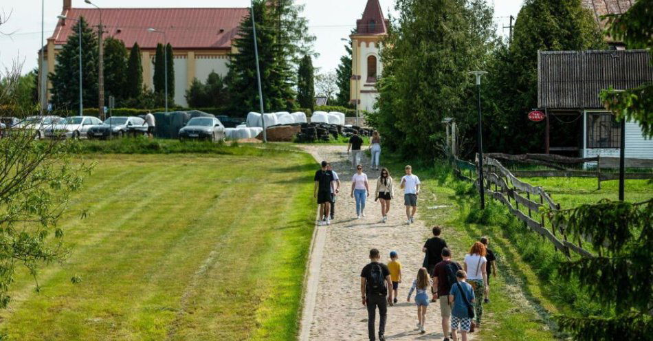 zdjęcie: 1 września trzecia edycja Podlaskiego Bonu Turystycznego, aby wspierać branżę i zachęcać do przyjazdów / fot. PAP