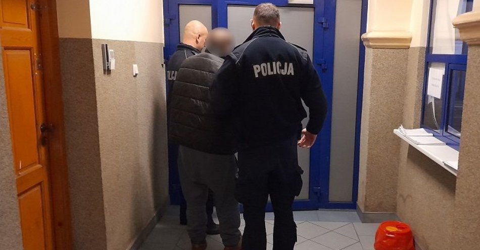 zdjęcie: Miał ponad trzy promile alkoholu w organizmie. W takim stanie prowadził samochód / fot. KPP w Lęborku