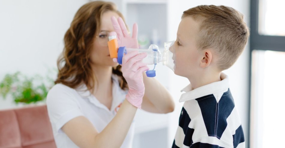 zdjęcie: Chorzy na mukowiscydozę mogą żyć normalnie, ale wciąż dotyka ich stygmatyzacja / v61235883