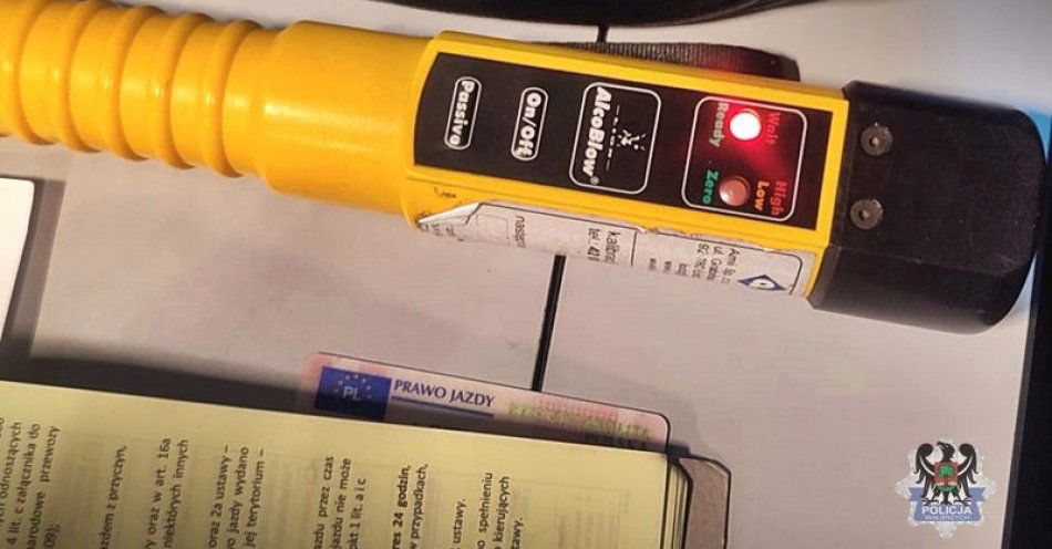zdjęcie: Wczoraj dwóch zatrzymanych kierujących pod wpływem alkoholu. Jeden z nich wydmuchał ponad półtora promila / fot. KMP w Wałbrzychu