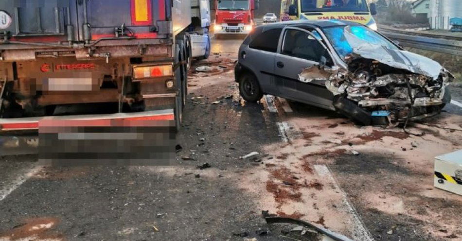 zdjęcie: Błąd za kierownicą kosztował życie Policja prosi o ostrożność / fot. KPP w Lubaniu