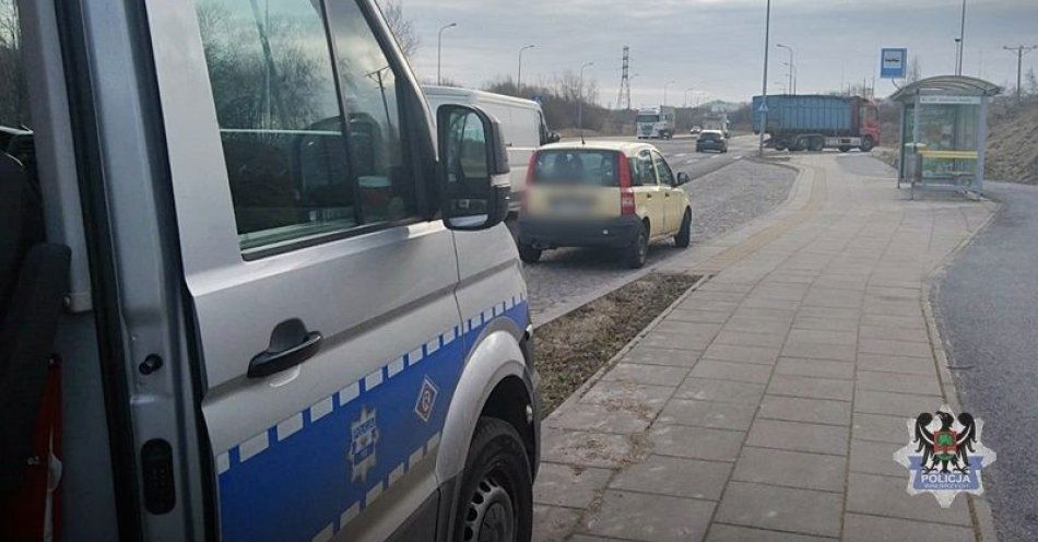 zdjęcie: Zaczęło się od przekroczenia dozwolonej prędkości, a zakończyło zatrzymanym prawem jazdy. Wszystko przez przez alkohol / fot. KMP w Wałbrzychu