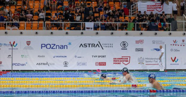 Poznań stolicą studenckiego pływania. Świetne finały na otwarcie AMP