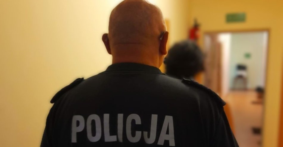 zdjęcie: Awantura w mieszkaniu i atak na policjantów. 36-latka usłyszała zarzuty / fot. KPP w Kościerzynie