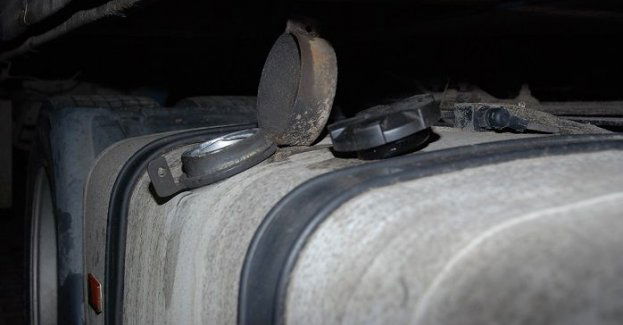 Odpowie za kradzież paliwa z samochodów