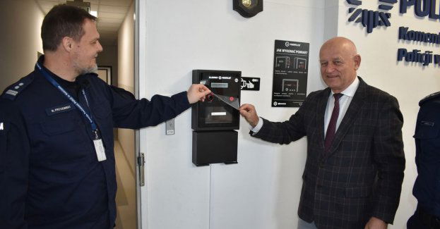 Przekazanie samoobsługowego alkomatu oraz AED