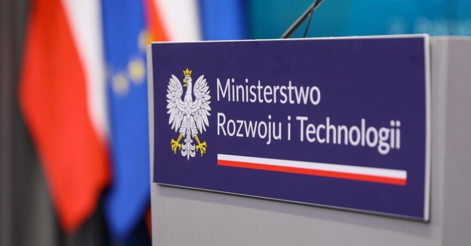 zdjęcie: Poprawka skracająca czas po jakim można sprzedać lokal SIM okaże się martwa / fot. PAP