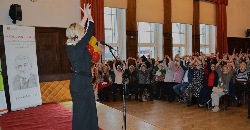 zdjęcie: Seniorzy świętowali w ratuszu / fot. nadesłane
