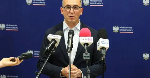 Klimczak: analizujemy możliwość szerszego stosowania sekundników na skrzyżowaniach