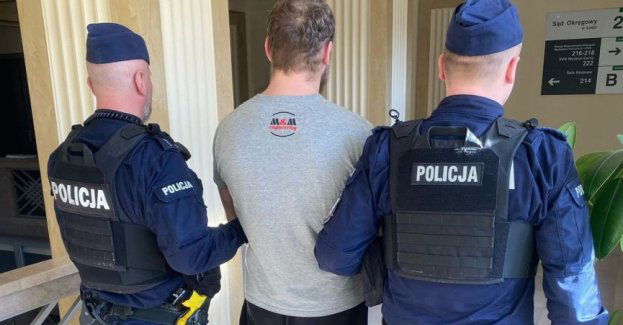 Dzielnicowi z Posterunku Policji w Ksawerowie zatrzymali poszukiwanego czerwoną notą Interpolu