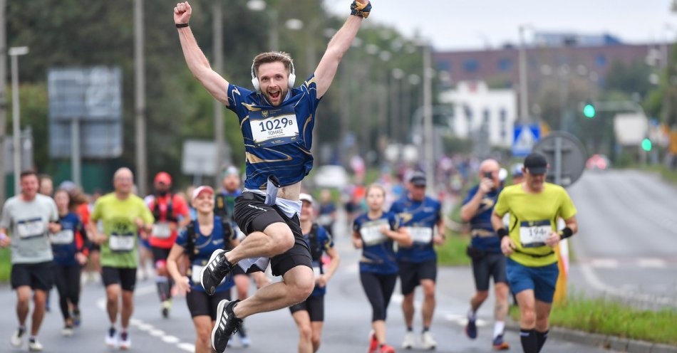 zdjęcie: Biegacze na start - Silesia Marathon po raz szesnasty! / v000268812