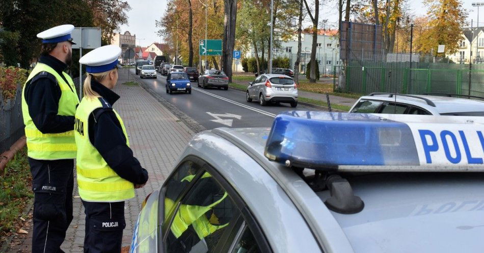 zdjęcie: Wszystkich Świętych - gdy wyjedziesz / fot. KPP Złotów