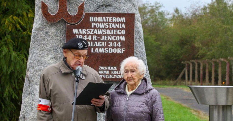 zdjęcie: Obchody 80. rocznicy przybycia pierwszego transportu powstańców warszawskich do stalagu Lamsdorf / fot. PAP