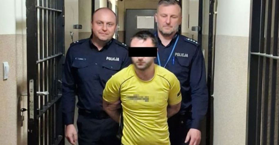 zdjęcie: 27-latek nielegalnie przebywał w Polsce i wpadł na kradzieży w Łukowie / fot. KPP Łuków