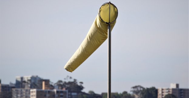 Trudne warunki na górskich szlakach; wieje silny wiatr