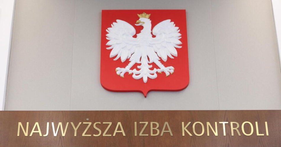 zdjęcie: W latach 2021-2024 system sprawdzania i oceniania matur nie funkcjonował w pełni skutecznie / fot. PAP