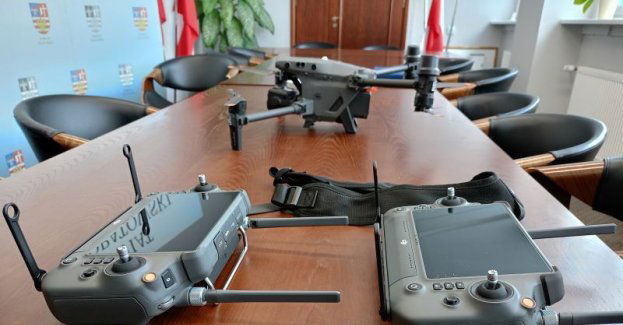 Nowoczesny dron w opatowskiej Policji