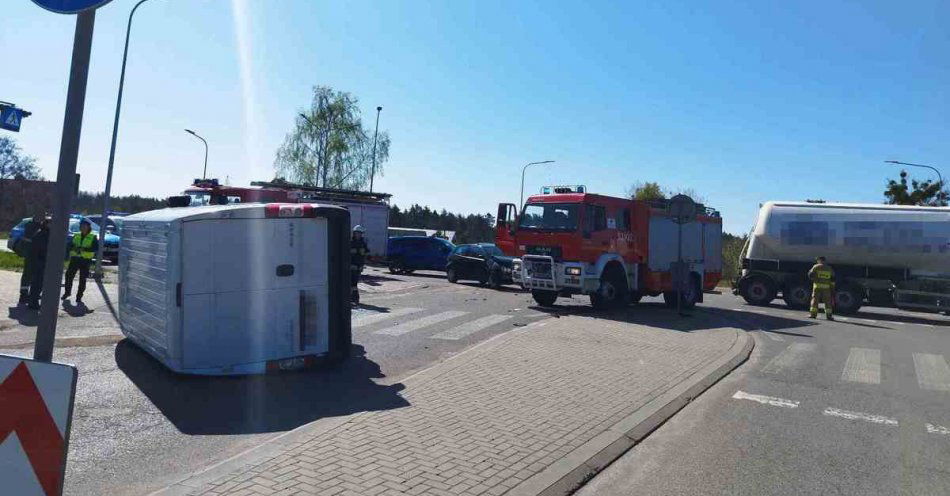 zdjęcie: Groźnie wyglądająca kolizja drogowa / fot. KPP Świdnik