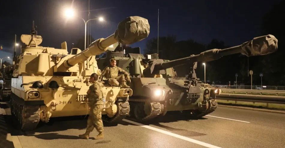 zdjęcie: Dowództwo Generalne zaprasza na próby generalne przed defiladą w Święto Wojska Polskiego / Warszawa, 12.08.2023. Próba generalna do defilady z okazji Święta Wojska Polskiego na ulicach Warszawy, 12 bm. Tegoroczne obchody odbywają się pod hasłem 