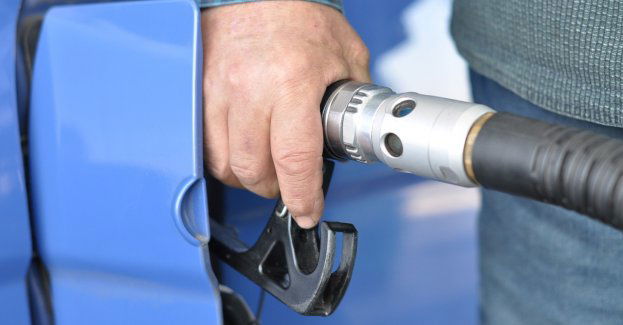 Ukradł paliwo używając do tego tablic od innego pojazdu – stanie przed sądem