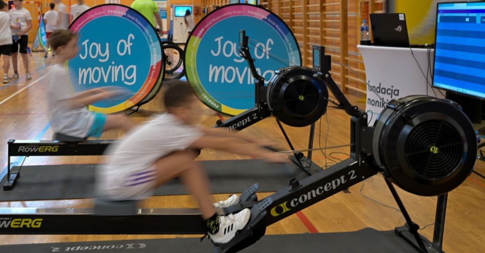 zdjęcie: Monika Pyrek zaprasza na kolejną edycję wyjątkowych lekcji WF. Jeśli zaszczepimy u dzieci miłość do sportu to zostanie to na lata / fot. Grzegorz Michałowski