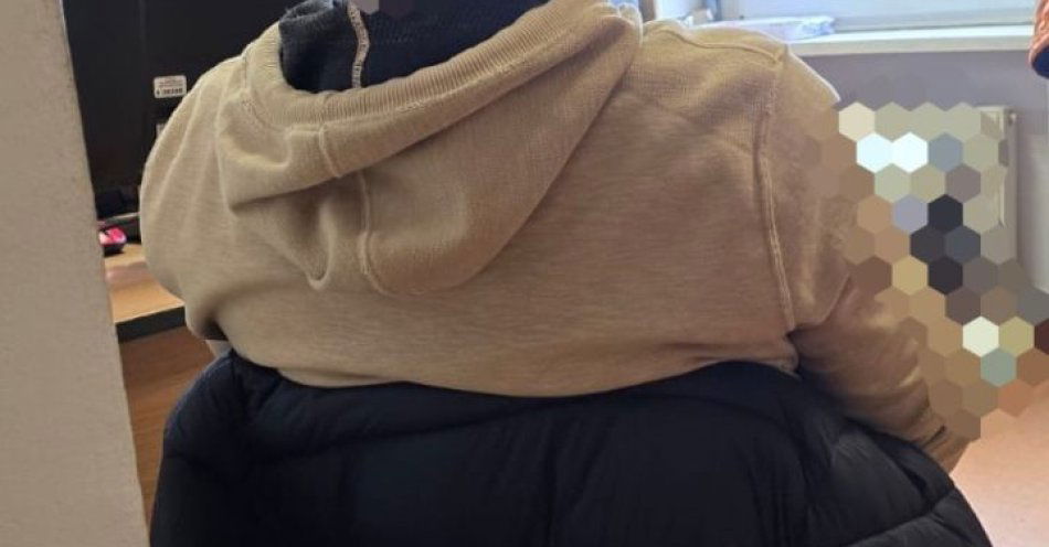 zdjęcie: Zatrzymano sprawcę kradzieży elektronarzędzi. Odzyskano mienie / fot. KPP w Strzelinie SPRAWCA KRADZIEŻY ELEKTRONARZĘDZI ZATRZYMANY